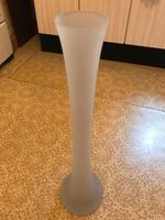 2 x Bodenvase, 60 cm hoch, Glas, sehr gut erhalten Bayern - Erlangen Vorschau