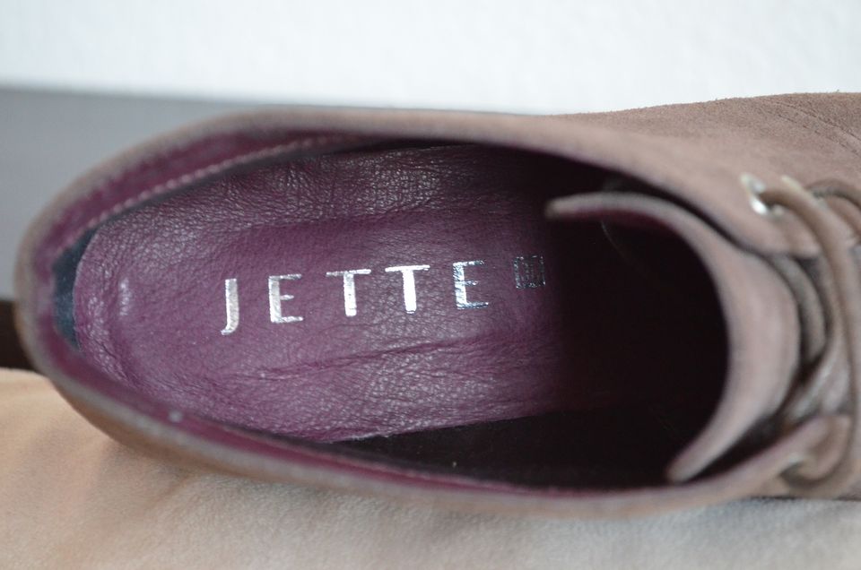 Jette Joop Stiefeletten Gr. 40,5 Wildleder taupe Braun NEU! in Berlin