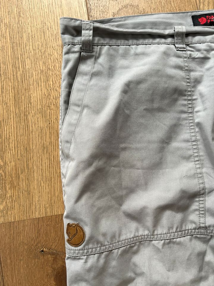 Vintage Fjällräven G-1000 Herren Hose Outdoorhose Gr.54 beige in Brackenheim