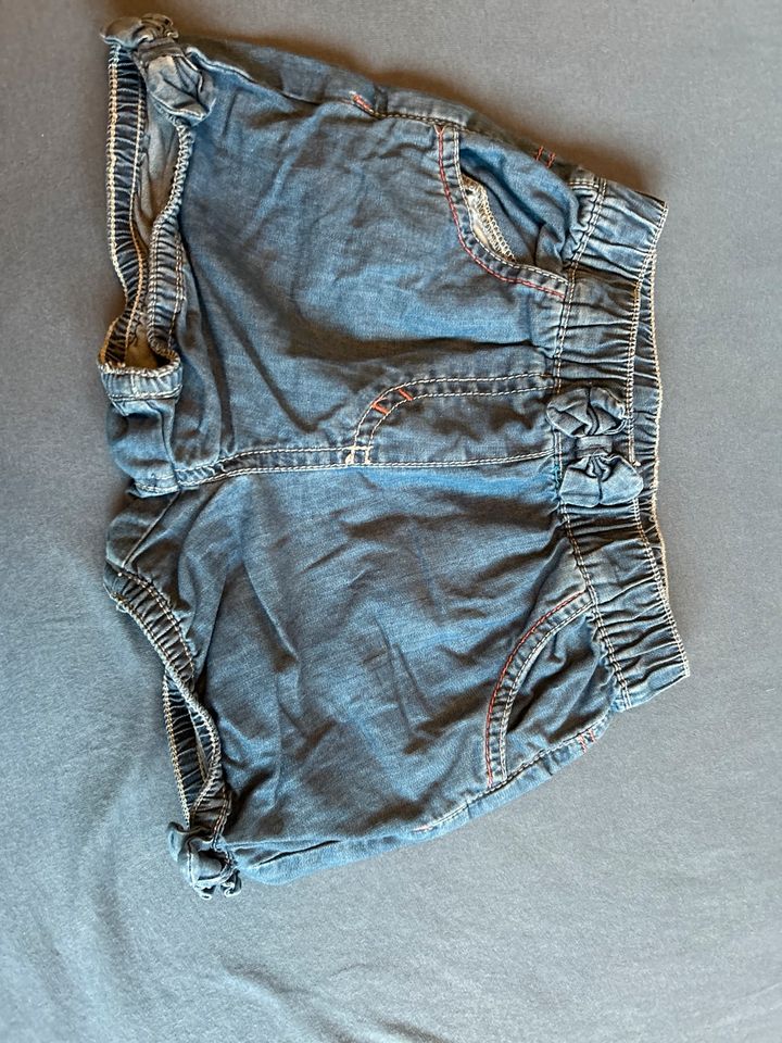 Alana DM Jeans Hose Kurz 98 Sommer Shorts Öko in Greifswald