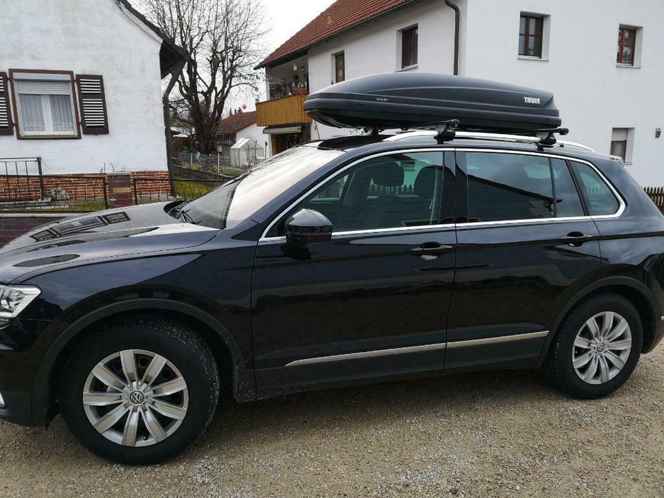 Dachbox 420 l – Thule Pacific 780 mieten / leihen in Treuchtlingen