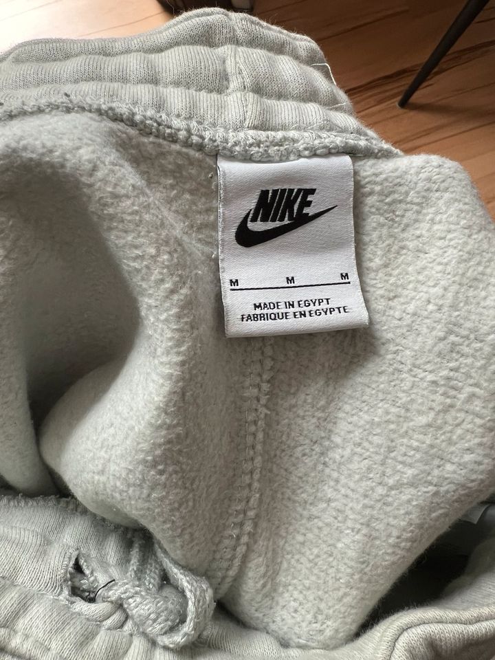 Nike Jogging Hose in Thaleischweiler-Fröschen