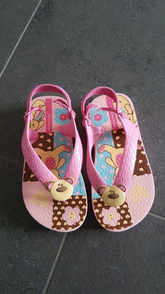 Ipanema Flip Flops mit Bär, Teddy Gr. 20/21 in Oerlenbach