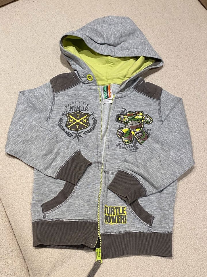 Sweatjacke Ninja Turrles Gr. 104 in Heilbronn