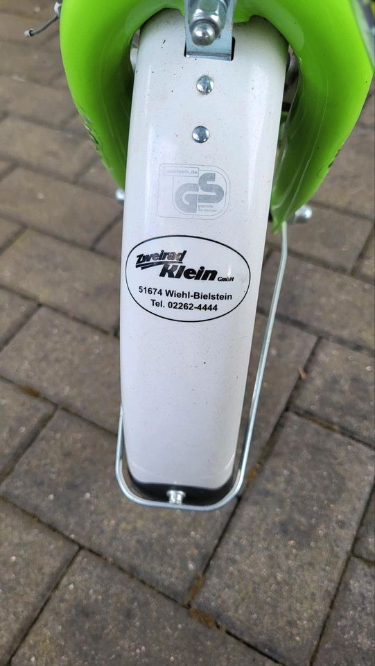 Puky Kinderfahrrad grün 16 Zoll in Nümbrecht