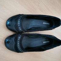 Pumps Schwarz Wildleder Nieten Hessen - Reichelsheim (Wetterau) Vorschau