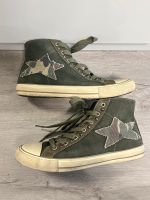 Chucks grün Militär Camouflage Army Nieten Stern 38 Saarbrücken-Dudweiler - Dudweiler Vorschau