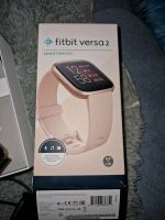 Fitbit versa 2 mit zusätzlichen Bändern Brandenburg - Strausberg Vorschau