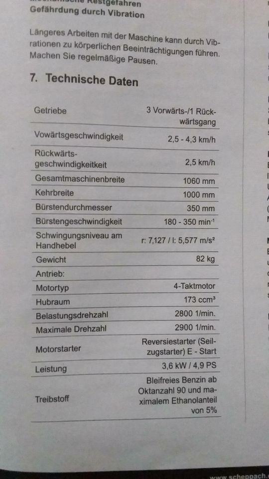 Kehr&Schneemaschine  unbenutzt in Niedernhausen