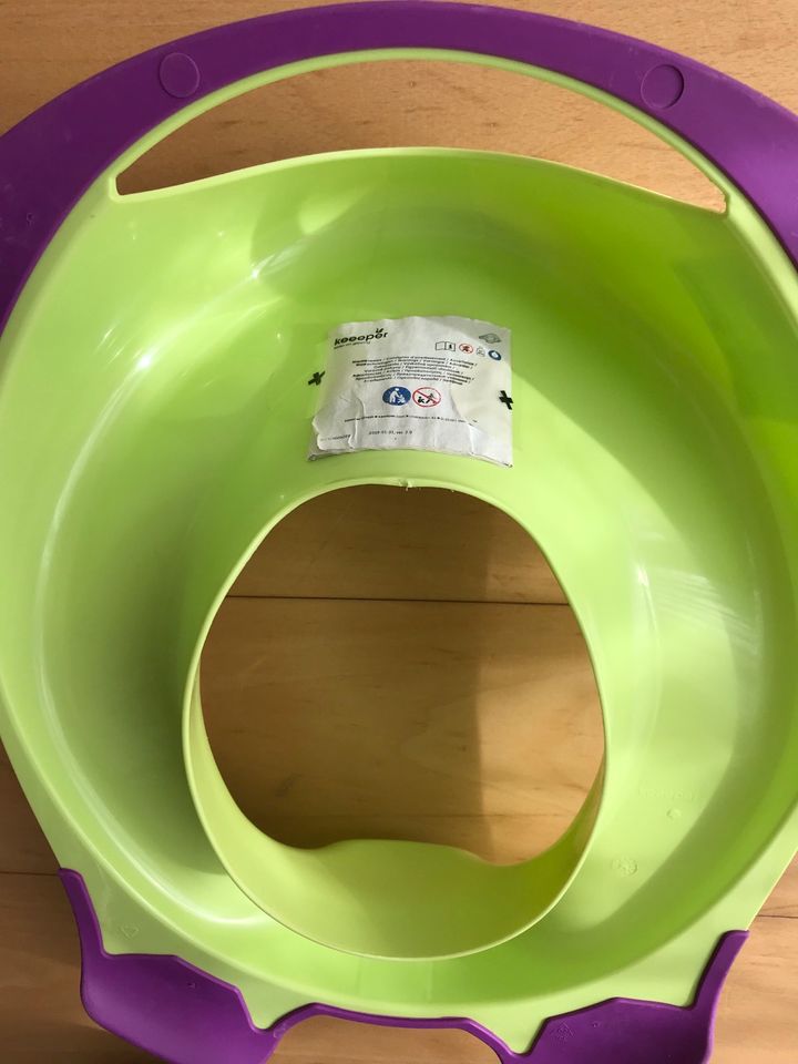 Kinder Toilettensitz, grün, Hippo, wie neu in Hamburg