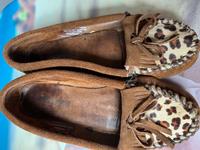 Minnetonka Mokassins Leopard, 2 Paare. Je 18€. Schleswig-Holstein - Bargteheide Vorschau