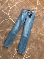 Bershka  Jeans gr 34 neu Bremen - Osterholz Vorschau