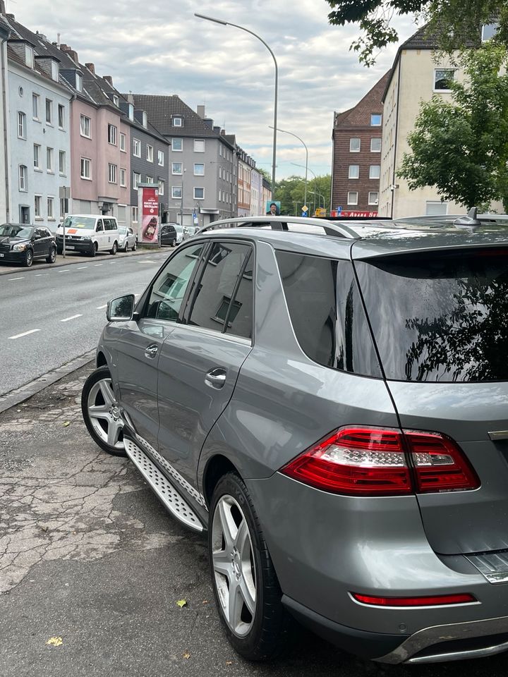 Mercedes Benz ML350 bluetec in Gelsenkirchen