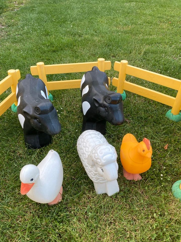 Big Playfarm Tiere und Zaun Schaf Ente Huhn Kuh in Pilsting