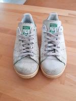 Stan Smith Adidas Sneaker, Gr. 40 cracked leather Hessen - Bad Vilbel Vorschau