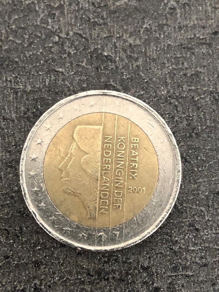 2 Euro Münze Beatrix Königin der Niederlande 2001 siehe Foto in Eschweiler