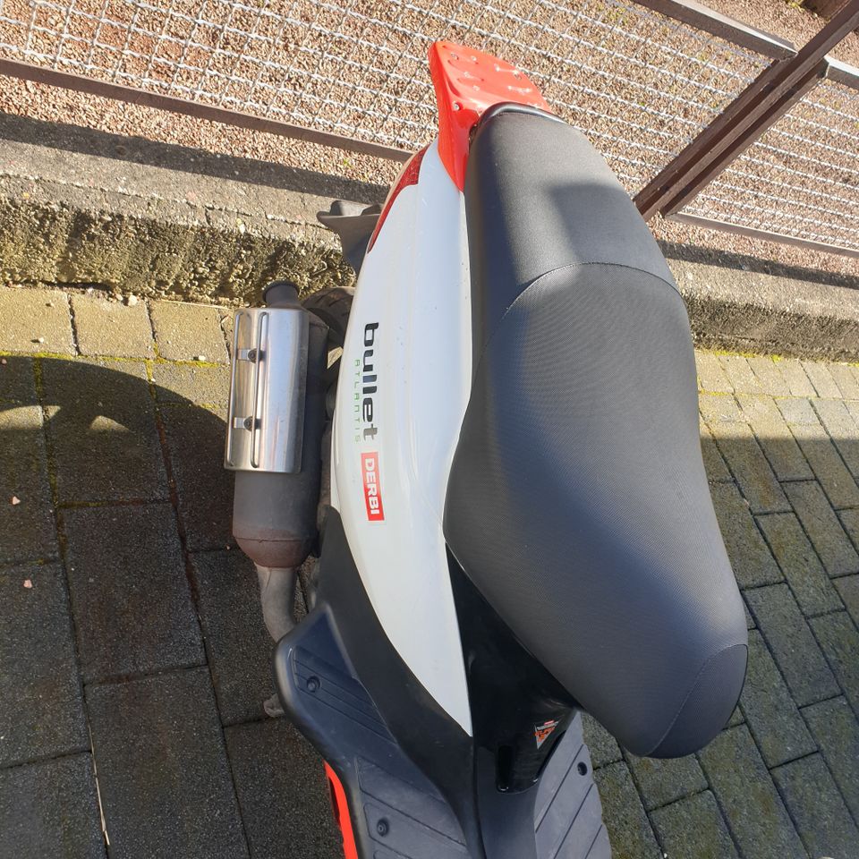 Derbi Atlantis wie Piaggio Diesis 50ccm  erst 11138 tkm bj 2006 in Düren