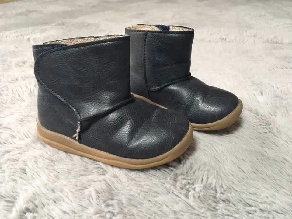 Boots, Winterschuhe Gr.22 in Nazza