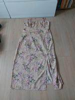 Kleid Mit Blumen Nordrhein-Westfalen - Hagen Vorschau