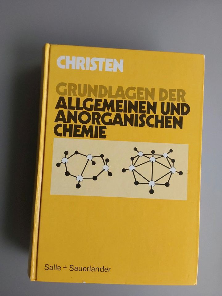 Grundlagen der allgemeinen und anorganischen Chemie in Hanau