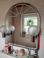 Bad Spiegel, Badezimmerspiegel, Spiegel mit 2 Leuchten Nordrhein-Westfalen - Velbert Vorschau