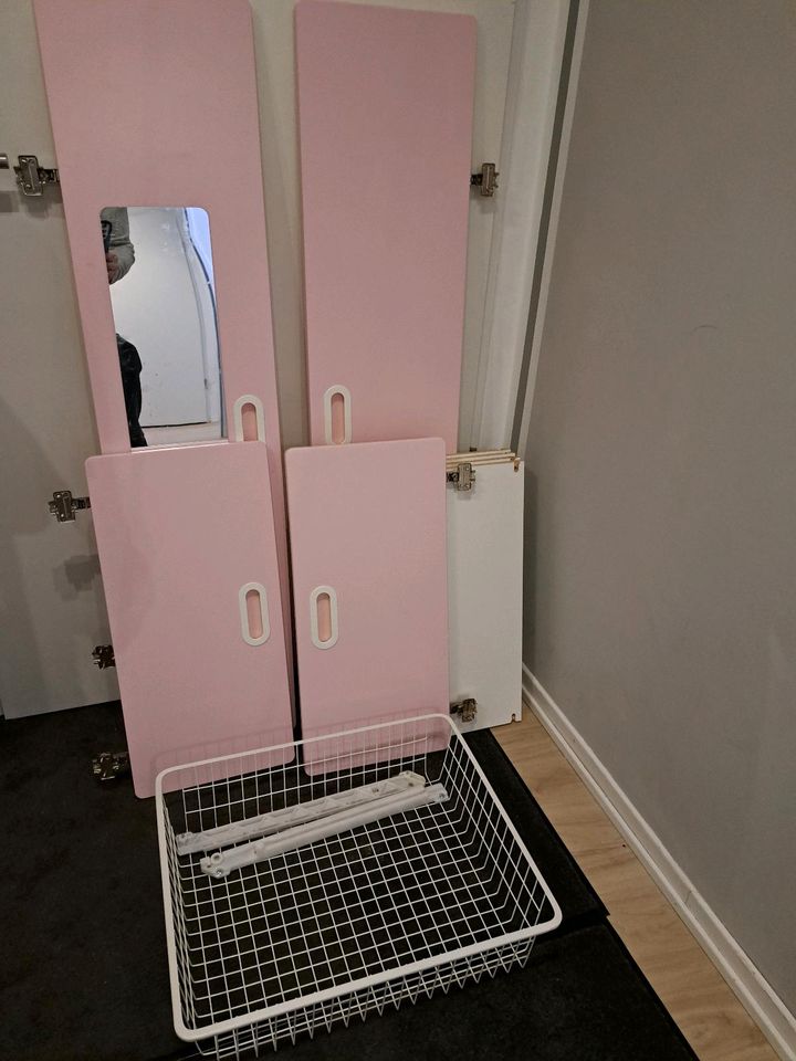 Ikea schrank Türen Rosa und Schublade, einlege böden in Hamburg