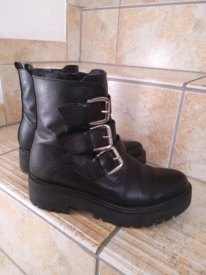 Boots/Stiefelette ONYGO Größe 38, schwarz in Pfaffenhofen a.d. Ilm