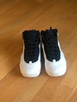 Jordan 10 weiß/schwarz Baden-Württemberg - Herrenberg Vorschau