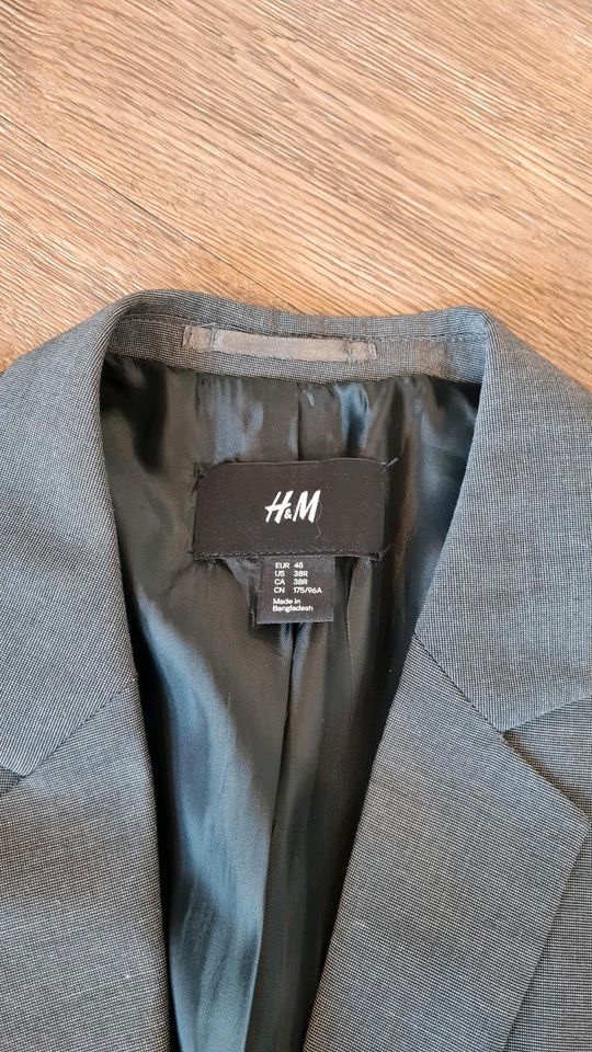 H&M Herrenanzug/Anzug mit Sakko und Anzughose (wie neu) in Hamburg-Nord -  Hamburg Alsterdorf | eBay Kleinanzeigen ist jetzt Kleinanzeigen