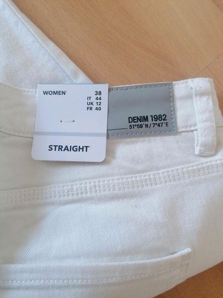 Weiße Straight Leg Jeans Neu in Bürstadt