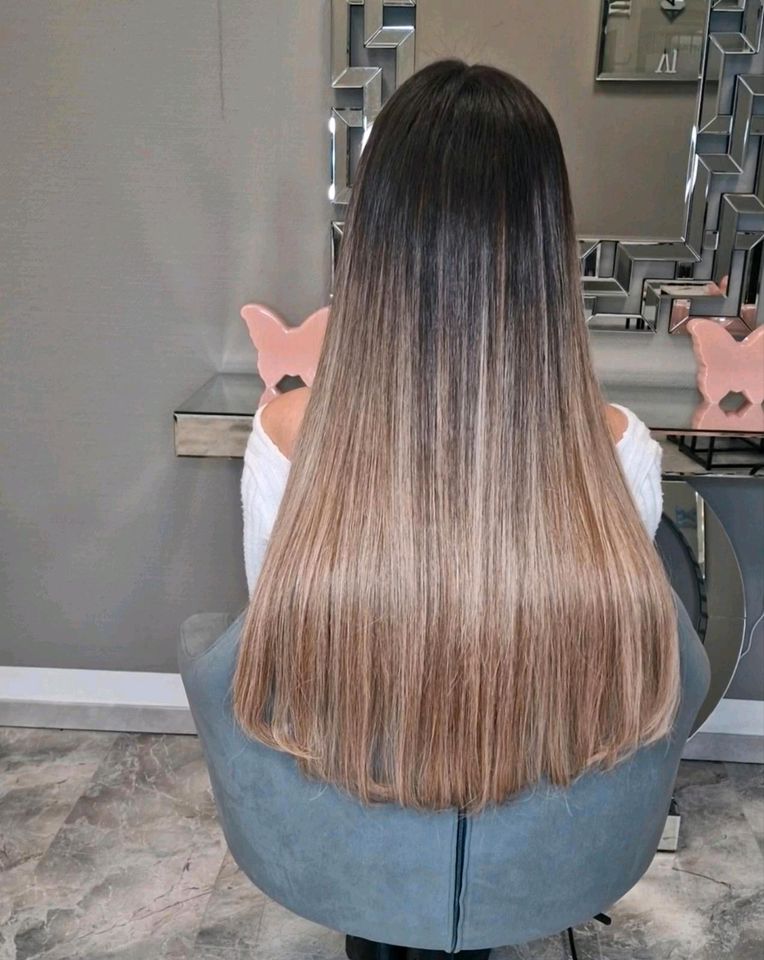 Haarverlängerung Schulung bonding tape tressen Extensions raten europäische Echthaar-Extensions Minibonding unsichtbare Extensions kreatinbondings Haarverlängerung in Duisburg