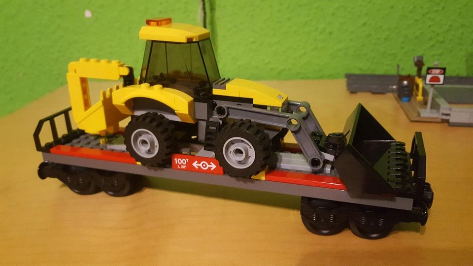 LEGO CITY 60098 EISENBAHN SCHWERLAST GÜTERZUG/Komplett mit Bauanl in Ratingen