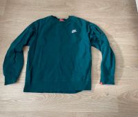 Nike Sport Fitness Pullover Oversized Frankfurt am Main - Innenstadt Vorschau