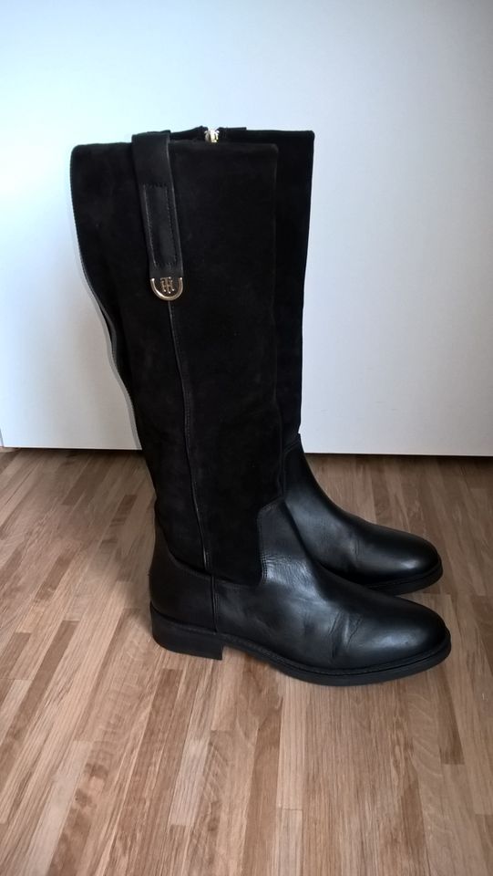 TOMMY HILFIGER "TH Hardware Suede Longboot" Stiefel - 41 in Neuss