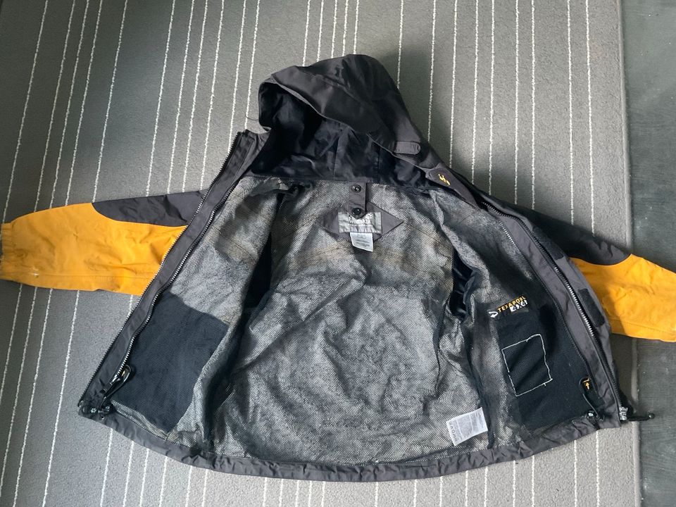 Jack Wolfskin Kinderjacke Regenjacke Größe 128 in Neu-Isenburg