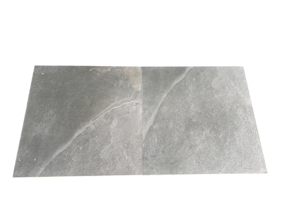 Keramische Terrassenplatte 60x60x2 cm anthrazit-grau nuanciert S in Wörth a. Main