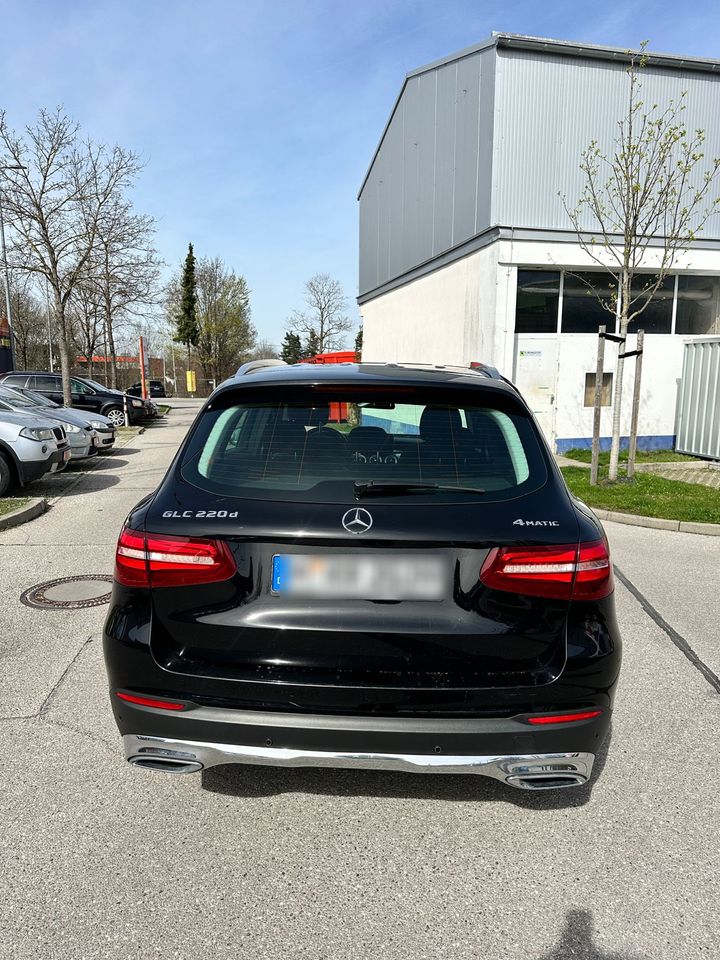 Mercedes-Benz GLC 220  d 4Matic 9G-TRONIC in München