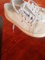 schoene hellblaue Sneaker von Tommy Hilfiger Nordrhein-Westfalen - Kamen Vorschau