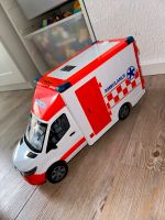 BRUDER Rettungsfahrzeug Auto Kinder Spielzeug Spiel Baden-Württemberg - Trossingen Vorschau