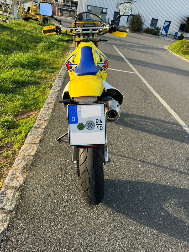 Suzuki DRZ-400 SM in Cadolzburg