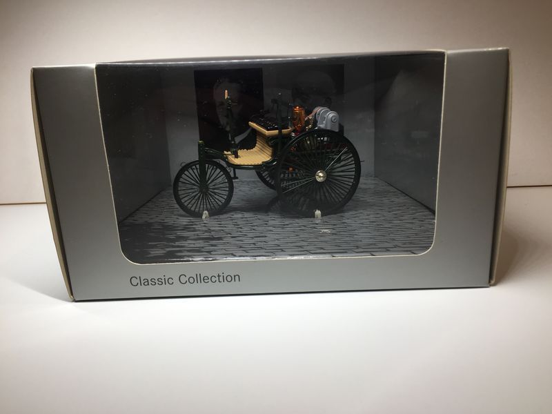 Benz Patent Motorwagen 1886 - Mercedes-Benz Classic Collection in Filderstadt