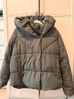 Reserved Daunenjacke in Grün - Neuwertig Innenstadt - Köln Altstadt Vorschau