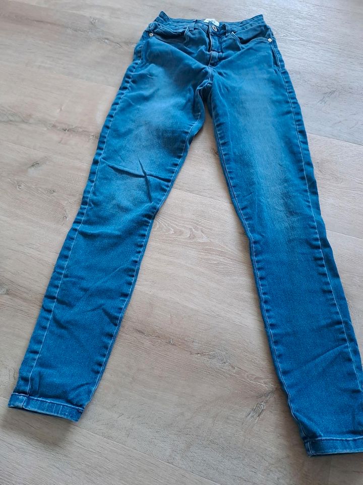 Jeans Gr.S 30 von Only in Calden