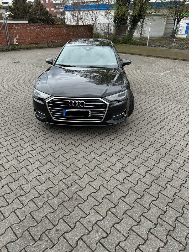 Audi A6 Avant 45TDI Quatro S Line Virtual /Panorama Dach in Oberhausen