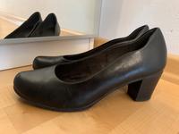 Schwarze Pumps, high heels, Flugbegleiterschuhe Jana Gr. 37,5 Hessen - Dreieich Vorschau