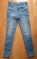 Neuwertige ONLY Stretch Jeans L /32 Niedersachsen - Burgdorf Vorschau