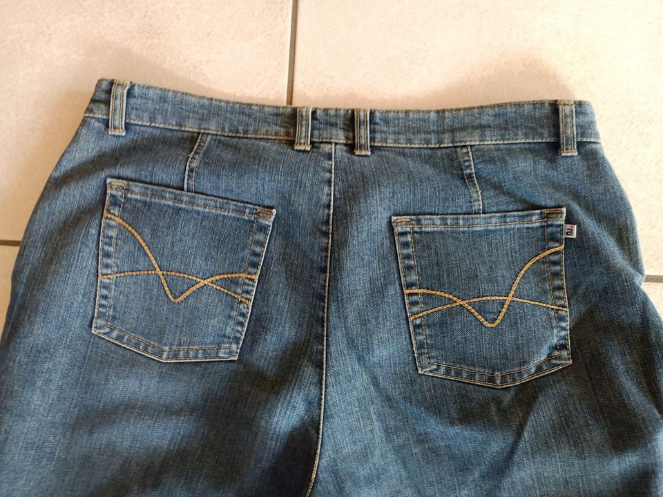 Jeans blau Ascari, Modell Luna, 46 in Westhausen