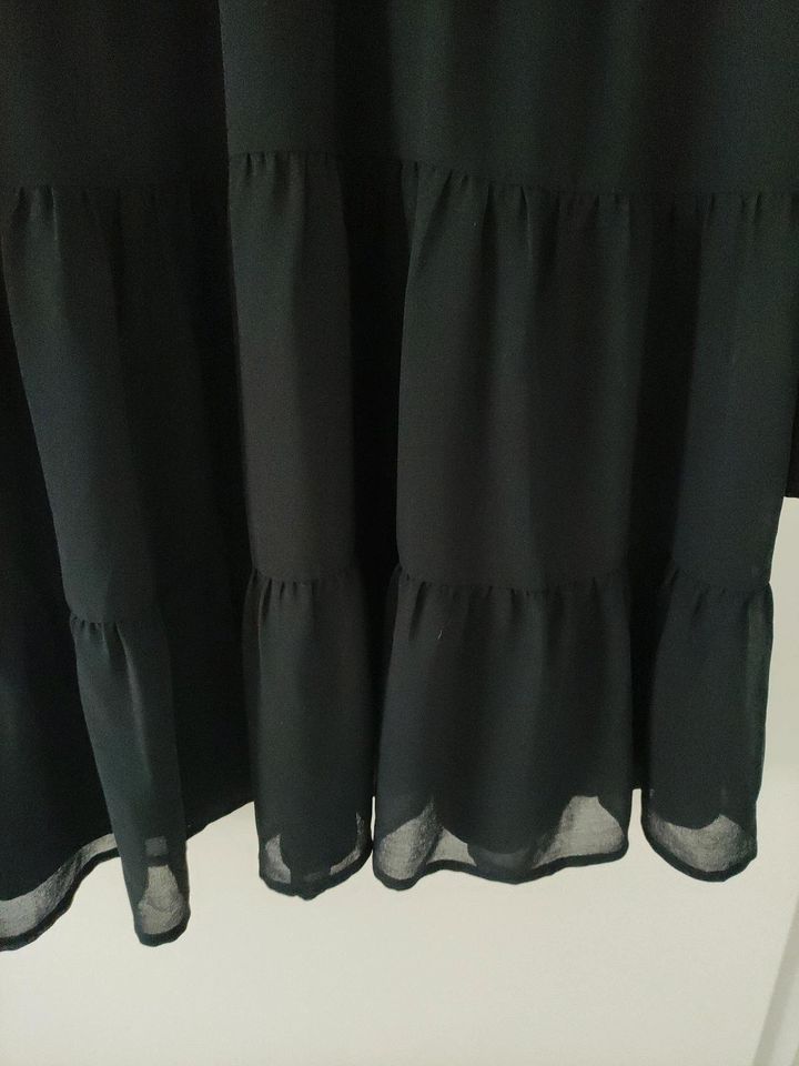 Kleid , schwarz , Gr.S, von EDC in Norden