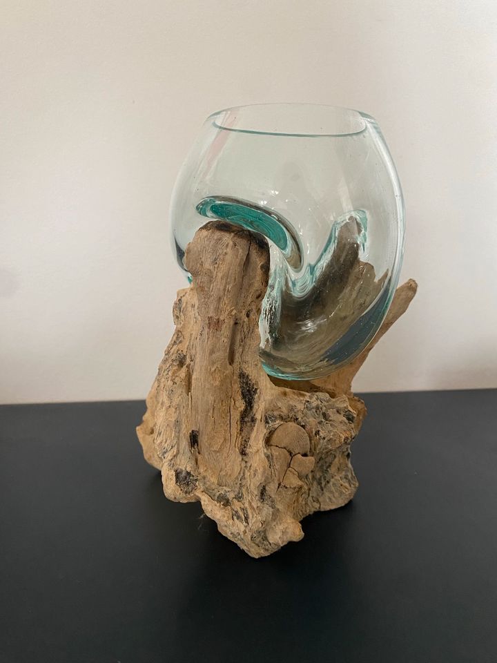 Kleine Vase mit Teakholz / Wurzelholz in Kissing