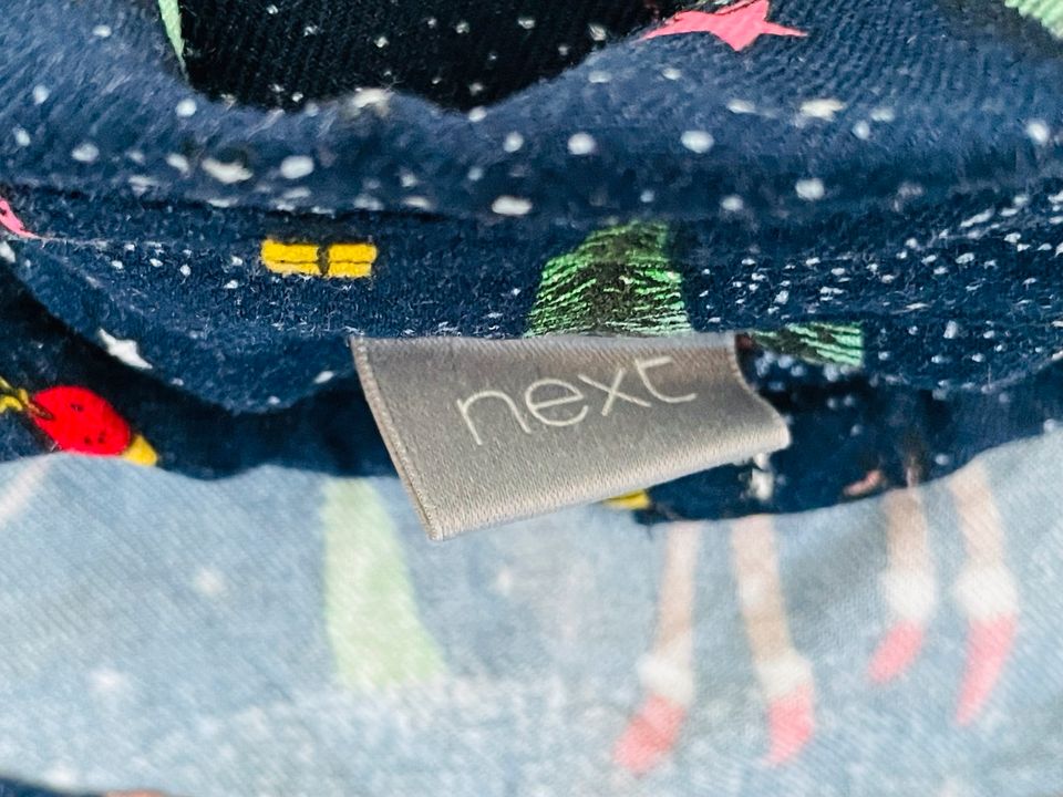 ⭕️ langärmeliges Blusenkleid | Hemd | Weihnachtsmotiv | next 104 in Burow
